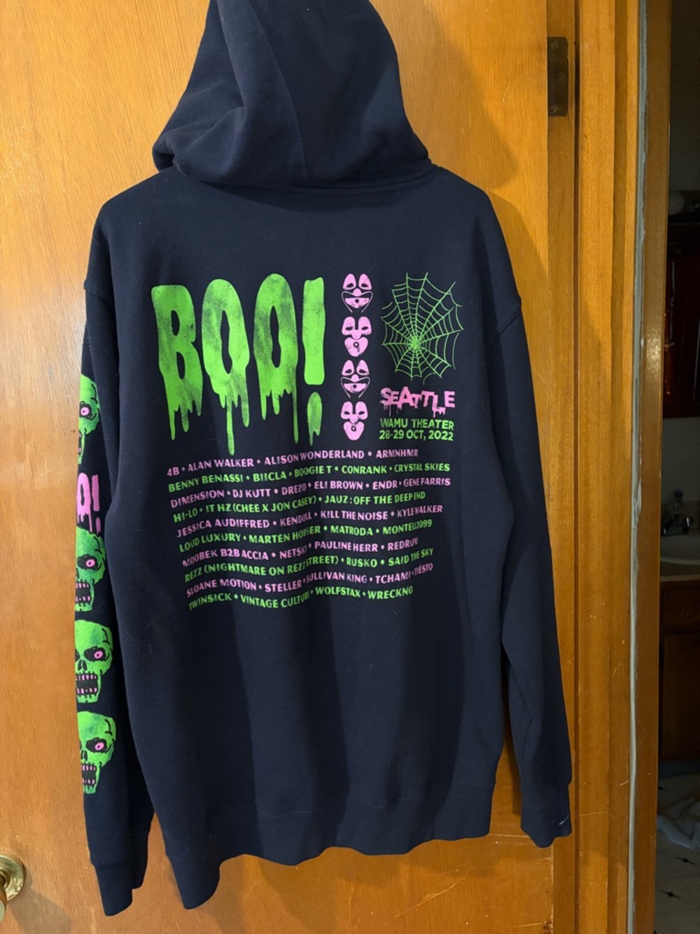 Black 'BOO' Graphic Pullover Hoodie - Picture 4 of 4